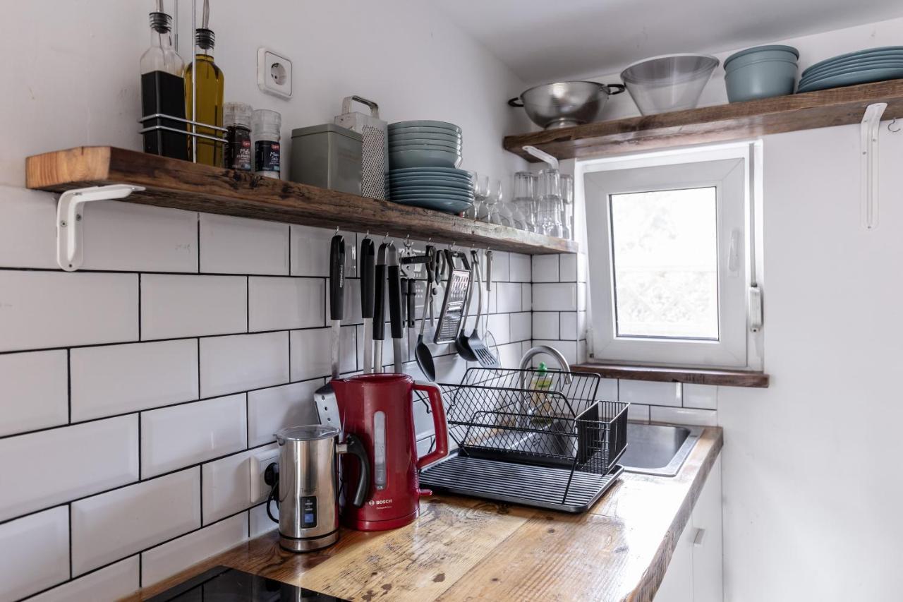 Am Grimnitzsee Gemutliches Tiny House Bungalow Mit Sauna Und Kamin โยอาคิมสทาล ภายนอก รูปภาพ
